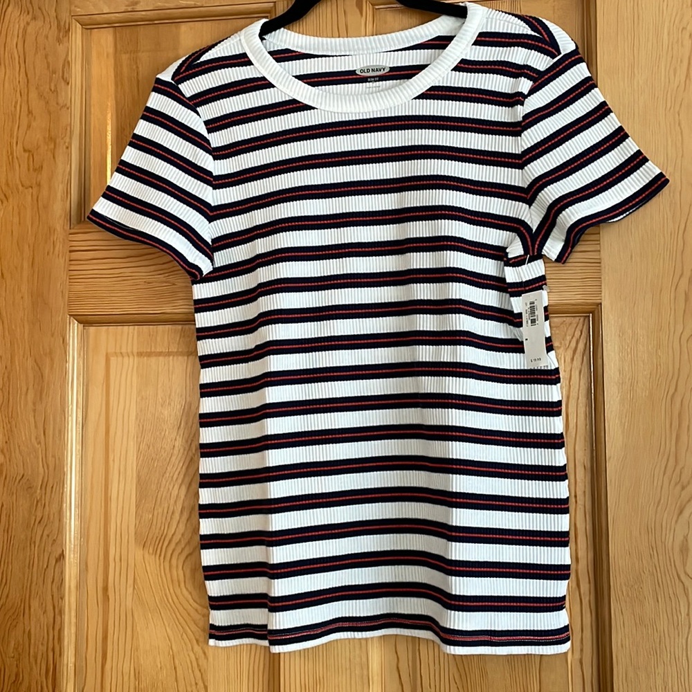 Old Navy top